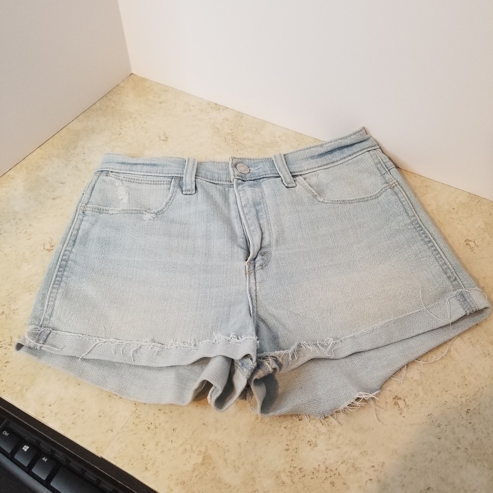 Abercrombie & Fitch Highrise denim shorts